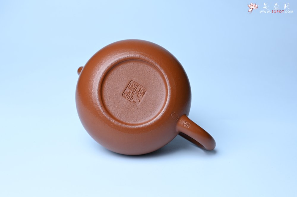 紫砂壶图片：潜力股周小培 油润黄龙山朱泥 全手工文旦壶 壶特好 期待与您结缘 - 宜兴紫砂壶网