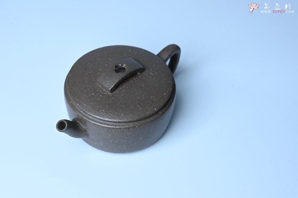 紫砂壶图片：美壶特惠 优质青灰段泥汉瓦壶 茶人醉爱 - 宜兴紫砂壶网