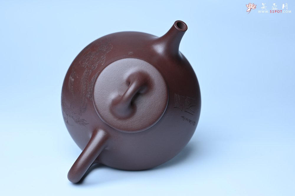 紫砂壶图片：特油润底曹青 全手工子冶石瓢 助工装饰菩萨坐骑瑞兽 - 宜兴紫砂壶网