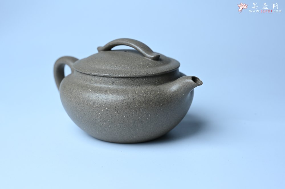 紫砂壶图片：美壶特惠 特好芝麻绿泥云帆紫砂壶 茶人醉爱 - 宜兴紫砂壶网