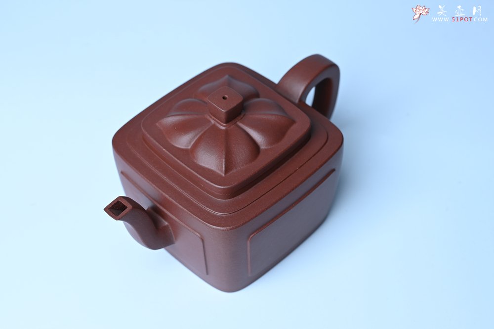 紫砂壶图片：美壶特惠 全手工优质紫红泥精致四方菱花壶 特文气 - 宜兴紫砂壶网