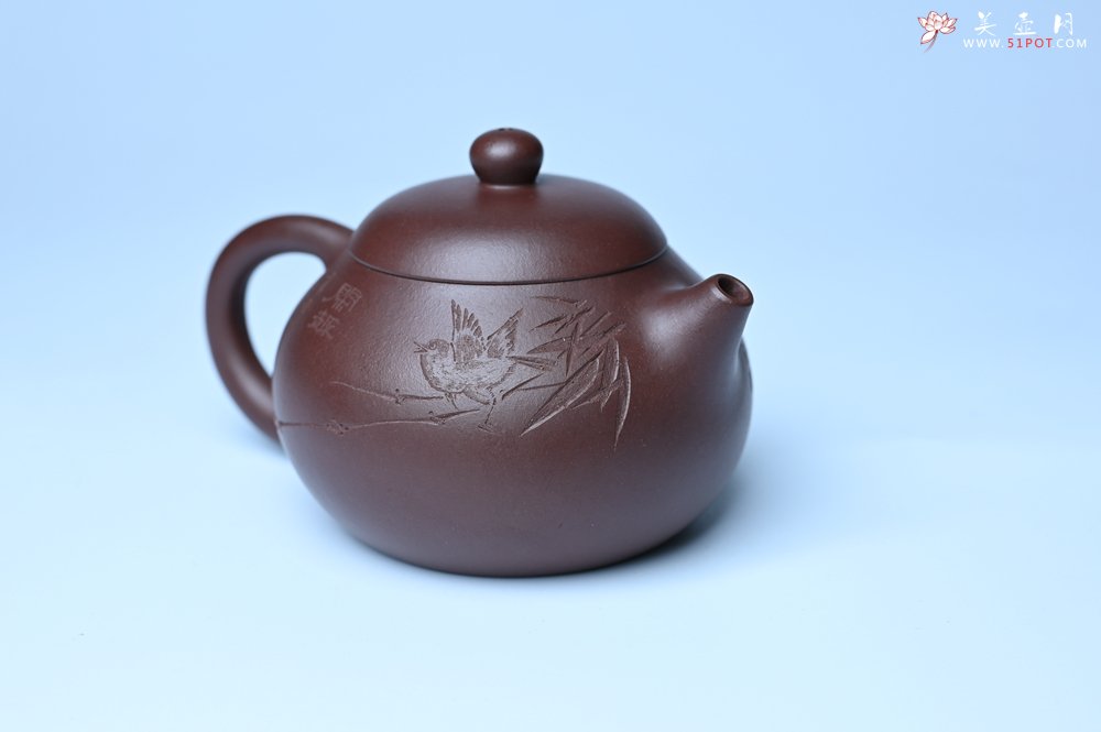 紫砂壶图片：油润底曹青 全手工文旦茶壶 细写茶经煮香雪 闲趣图 特文气 期待与亲结缘 - 宜兴紫砂壶网