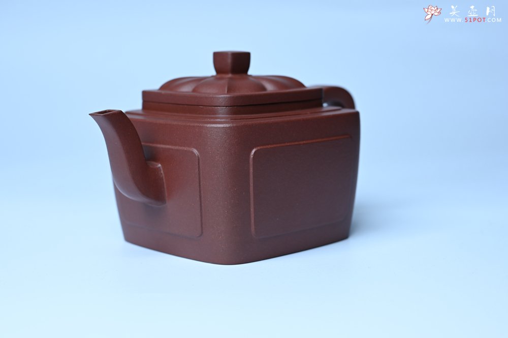 紫砂壶图片：美壶特惠 全手工优质紫红泥精致四方菱花壶 特文气 - 宜兴紫砂壶网