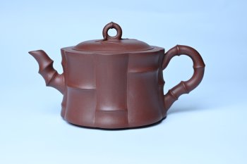 紫砂壶图片：美壶特惠 紫砂壶手工手制优质紫泥八段竹壶 茶人醉爱 - 宜兴紫砂壶网