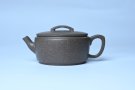 紫砂壶图片：美壶特惠 优质青灰段泥汉瓦壶 茶人醉爱 - 宜兴紫砂壶网