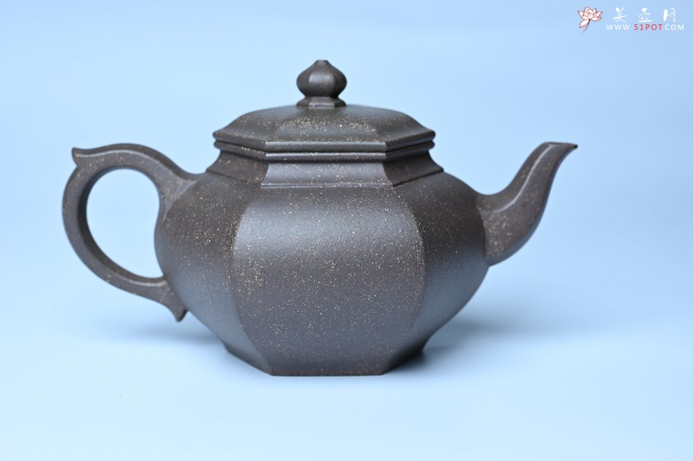 紫砂壶图片：实力派张海艳全手工特好老青灰段泥六方笑樱壶 做工灰常精致 气韵流畅 - 宜兴紫砂壶网