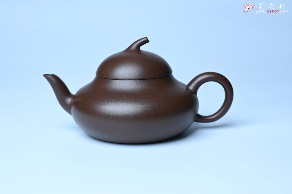 紫砂壶图片：美壶特惠 特好老紫泥茄段梨形壶 茶人醉爱 - 宜兴紫砂壶网