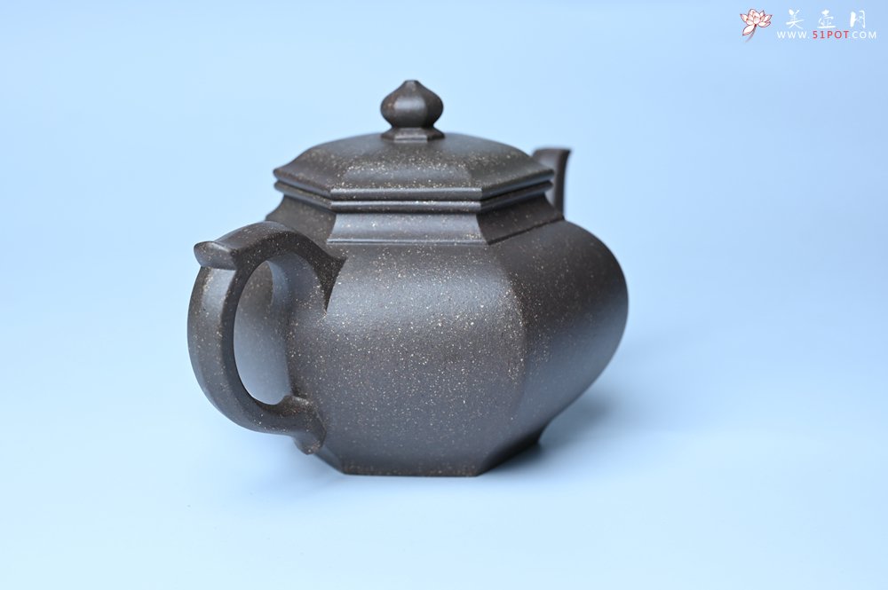 紫砂壶图片：实力派张海艳全手工特好老青灰段泥六方笑樱壶 做工灰常精致 气韵流畅 - 宜兴紫砂壶网