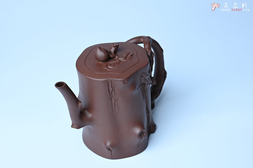 紫砂壶图片：潜力股赵老师 全手工秀雅桃桩 肌理自然生动 - 宜兴紫砂壶网