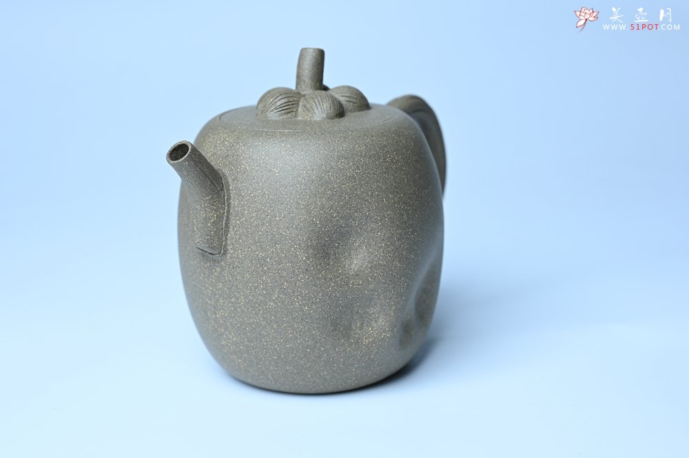 紫砂壶图片：美壶特惠 精致薄胎青段泥瓜菱壶 质量仅84g 茶人醉爱 - 宜兴紫砂壶网