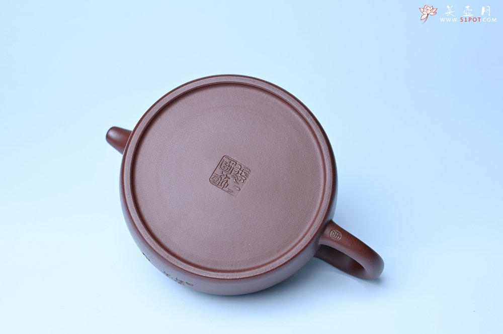 紫砂壶图片：潜力股周小培老师 4号井深井红皮龙 全手工过桥井栏壶 装饰人物特文气 - 宜兴紫砂壶网