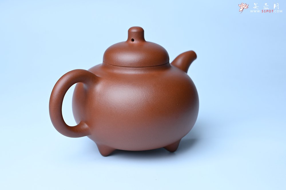 紫砂壶图片：潜力股周小培老师 老师家藏黄龙山一号井小红泥 全手工乳鼎壶 - 宜兴紫砂壶网