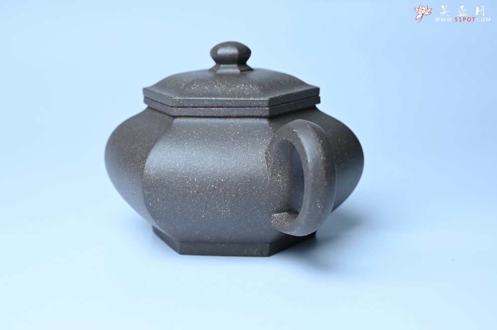 紫砂壶图片：实力派张海艳全手工油润青灰段泥藏六方壶 线面挺快 大气 - 宜兴紫砂壶网