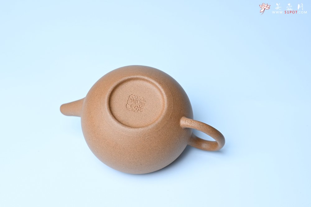 紫砂壶图片：美壶特惠 特好老段泥圆珠壶 - 宜兴紫砂壶网