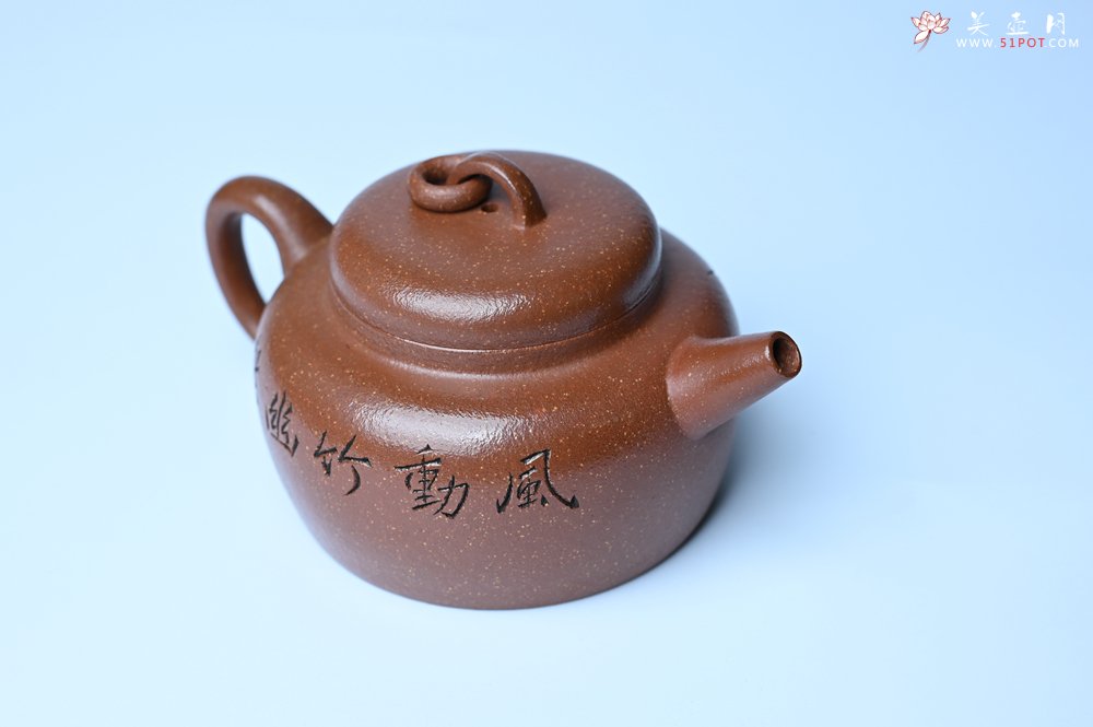 紫砂壶图片：美壶特惠 养过油润降坡泥圈钮德中壶 茶人醉爱 - 宜兴紫砂壶网