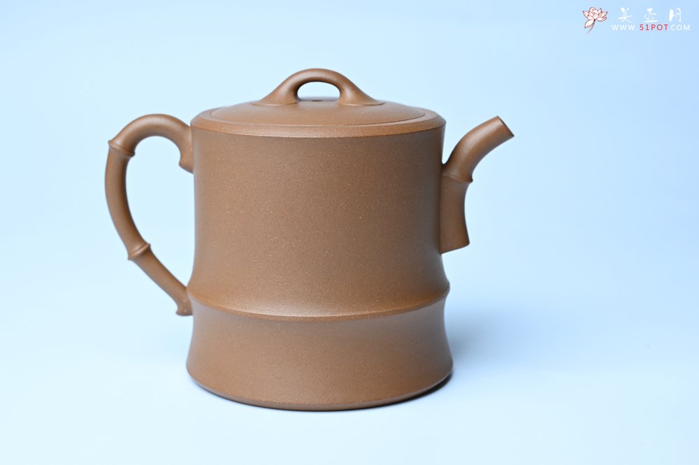 紫砂壶图片：美壶特惠 精工黄金段泥竹段 挺拔秀雅 茶人醉爱 - 宜兴紫砂壶网