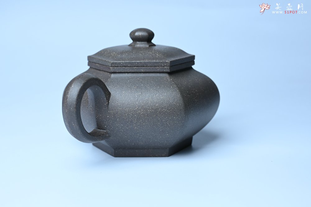 紫砂壶图片：实力派张海艳全手工油润青灰段泥藏六方壶 线面挺快 大气 - 宜兴紫砂壶网