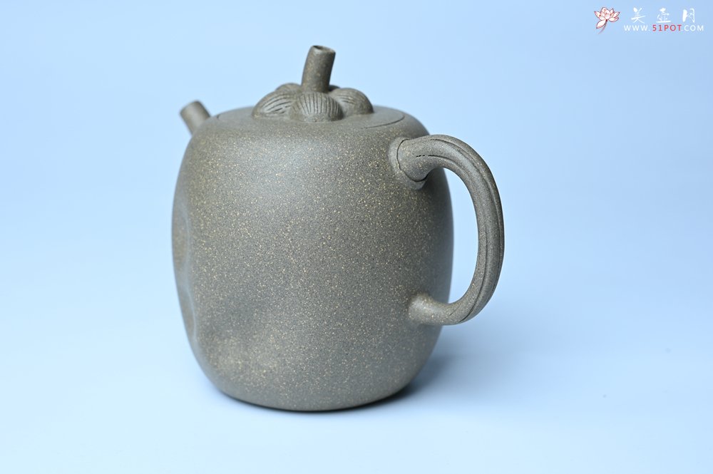 紫砂壶图片：美壶特惠 精致薄胎青段泥瓜菱壶 质量仅84g 茶人醉爱 - 宜兴紫砂壶网