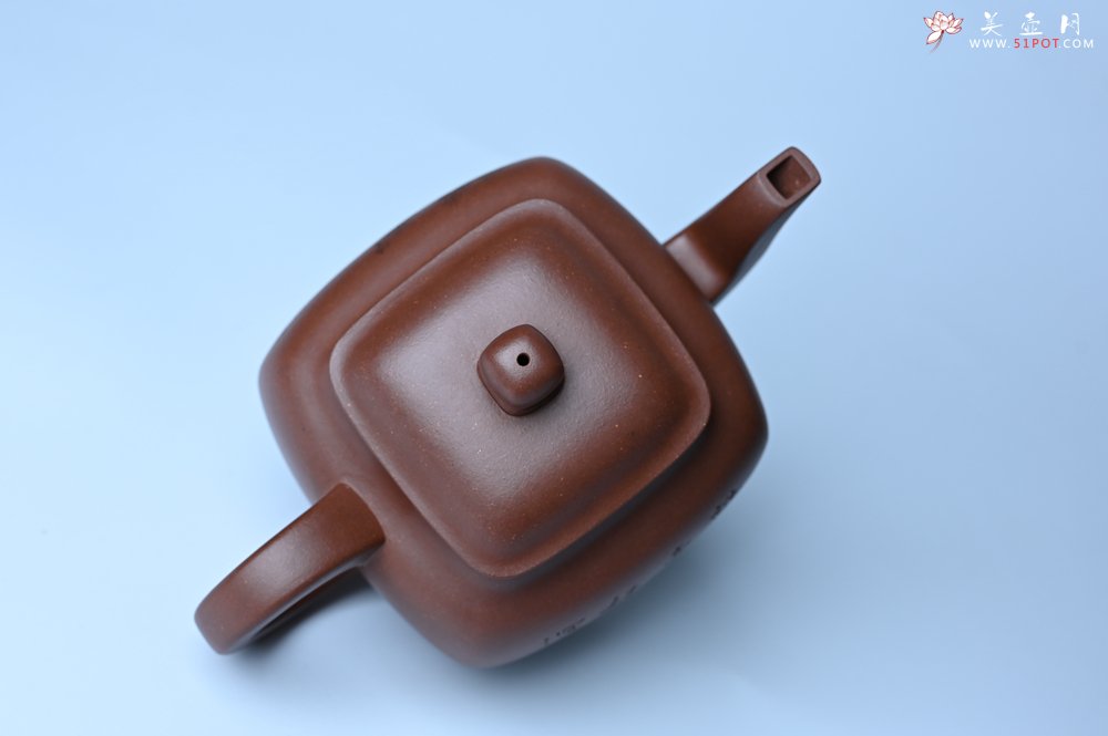 紫砂壶图片：实力派张海艳全手工油润底曹青重器鸣远四方 气势磅礴 用心之作 装饰人物特文气 - 宜兴紫砂壶网