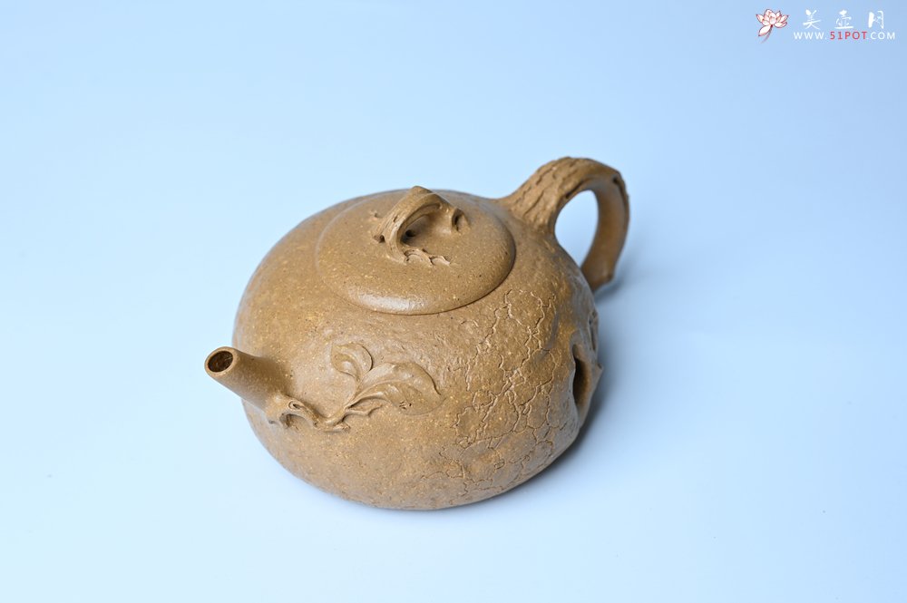 紫砂壶图片：美壶特惠 特好老段泥全手工供春壶 茶人醉爱 - 宜兴紫砂壶网