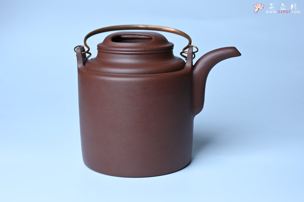 紫砂壶图片：实力派工艺师吕旭莹全手工演绎洋桶壶 大品难度大 资深壶友看过来 - 宜兴紫砂壶网