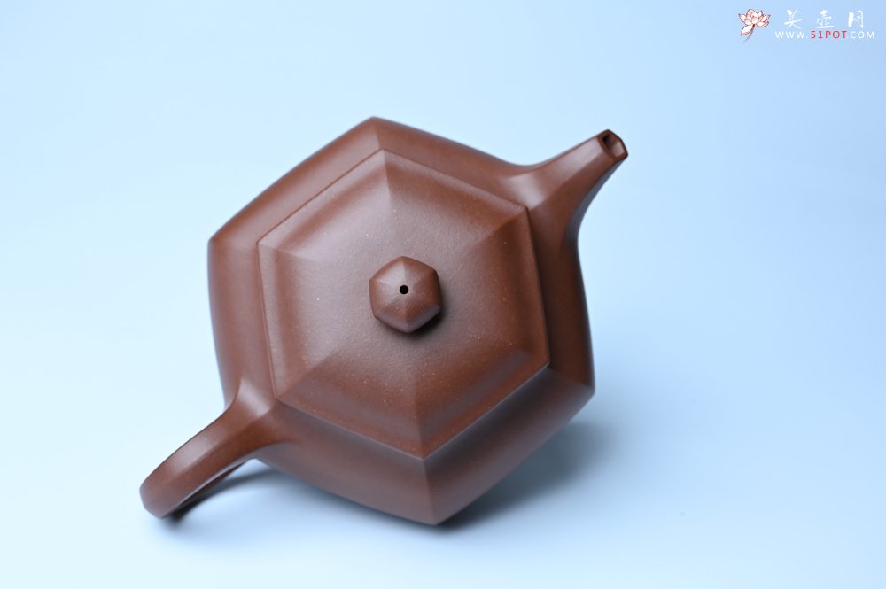 紫砂壶图片：实力派张海艳全手工精工六方仿古壶 气势磅礴 线面挺括平正 - 宜兴紫砂壶网