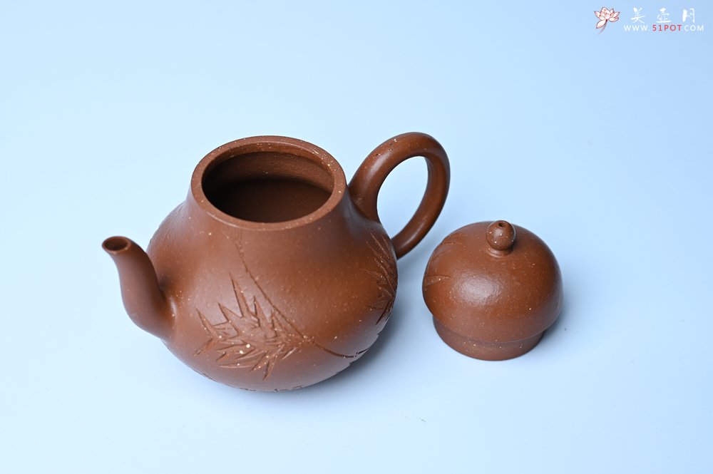 紫砂壶图片：美壶特惠 特好朱泥居不可无竹梨形壶 茶人醉爱 - 宜兴紫砂壶网