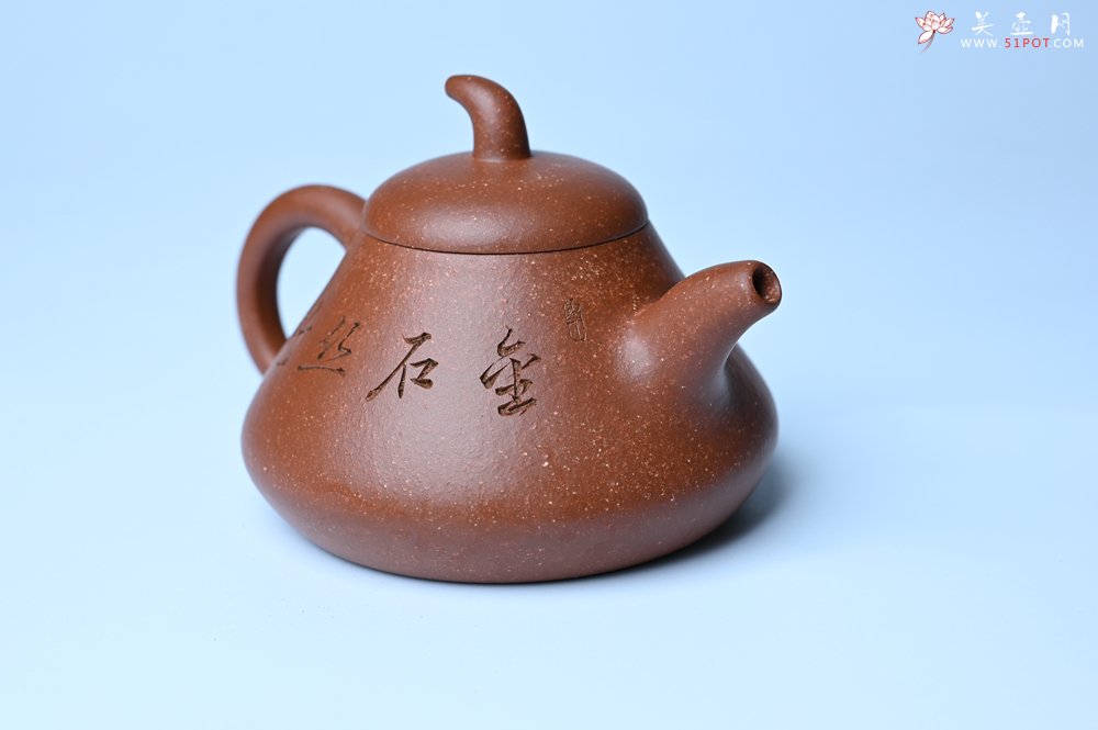 紫砂壶图片：美壶特惠 潜力股王老师 全手工拍打成型茄瓢壶 装饰居不可无竹 特文气 - 宜兴紫砂壶网