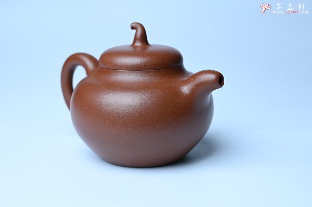 紫砂壶图片：潜力股周小培老师 油润降坡泥全手工茄瓜壶 - 宜兴紫砂壶网