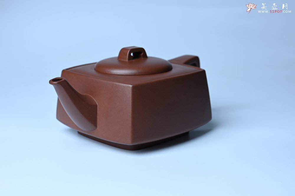 紫砂壶图片：实力派张海艳全手工精工砂四方壶 做工一流 - 宜兴紫砂壶网