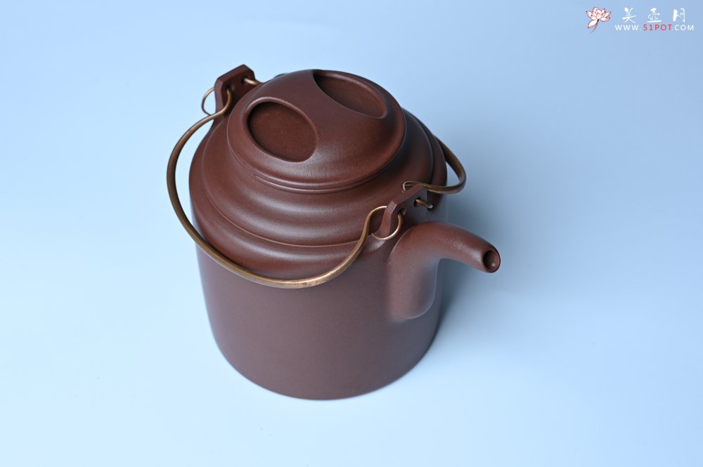 紫砂壶图片：实力派工艺师吕旭莹全手工演绎洋桶壶 大品难度大 资深壶友看过来 - 宜兴紫砂壶网