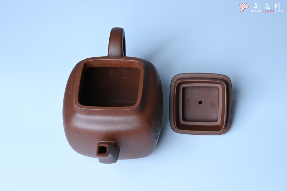 紫砂壶图片：实力派张海艳全手工油润底曹青重器鸣远四方 气势磅礴 用心之作 装饰人物特文气 - 宜兴紫砂壶网