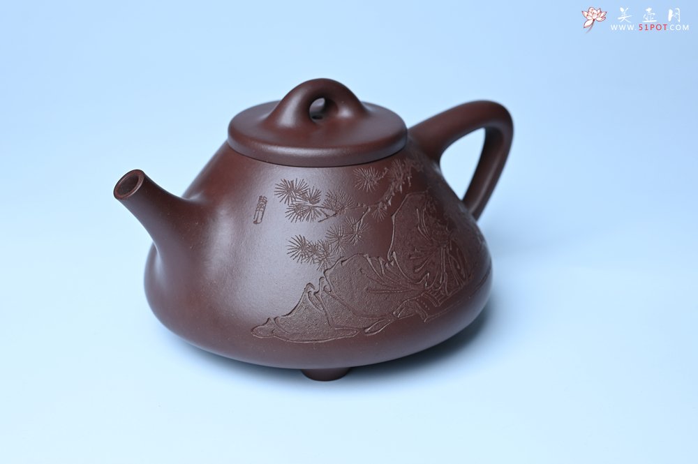 紫砂壶图片：潜力股周小培 特好全手工底槽清子冶石瓢 此是诗仙坡老作 与君同试雨前茶 - 宜兴紫砂壶网