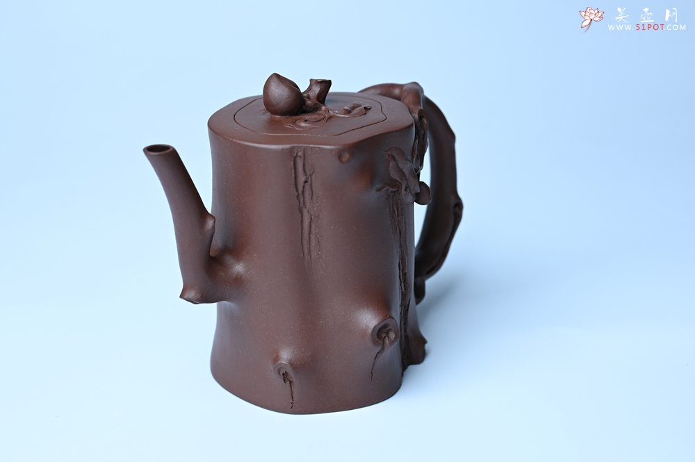 紫砂壶图片：潜力股赵老师 全手工秀雅桃桩 肌理自然生动 - 宜兴紫砂壶网