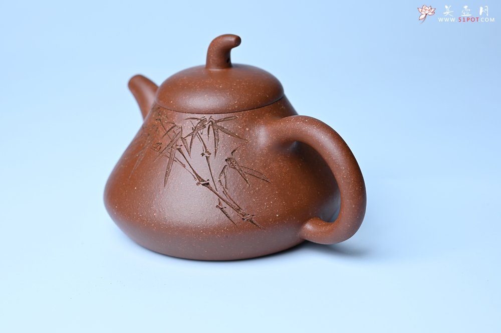 紫砂壶图片：美壶特惠 潜力股王老师 全手工拍打成型茄瓢壶 装饰居不可无竹 特文气 - 宜兴紫砂壶网