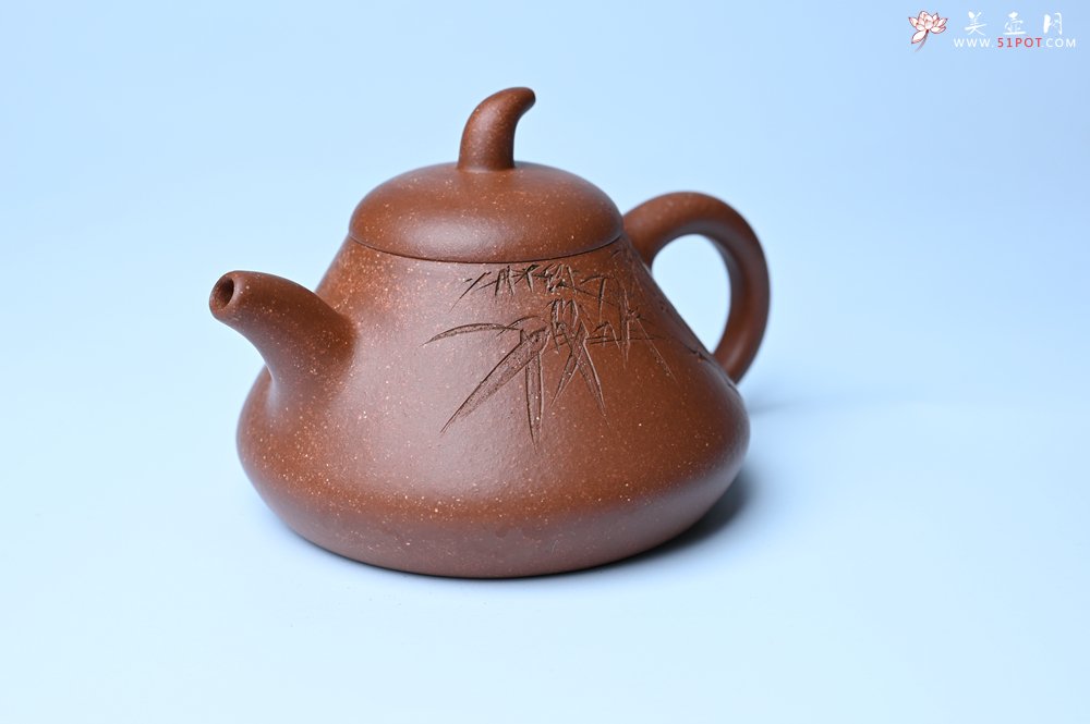 紫砂壶图片：美壶特惠 潜力股王老师 全手工拍打成型茄瓢壶 装饰居不可无竹 特文气 - 宜兴紫砂壶网