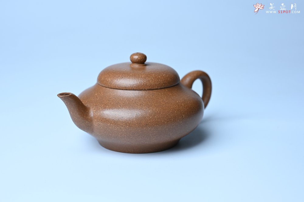 紫砂壶图片：美壶特惠 特好老段泥精致合欢壶 茶人醉爱 - 宜兴紫砂壶网