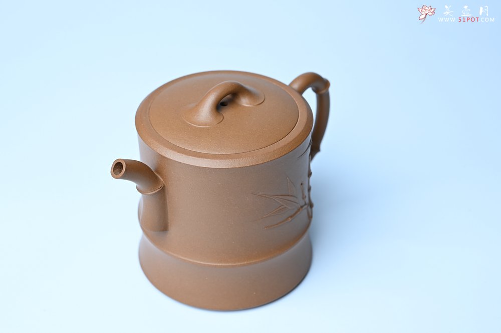 紫砂壶图片：美壶特惠 精工黄金段泥竹段 挺拔秀雅 茶人醉爱 - 宜兴紫砂壶网