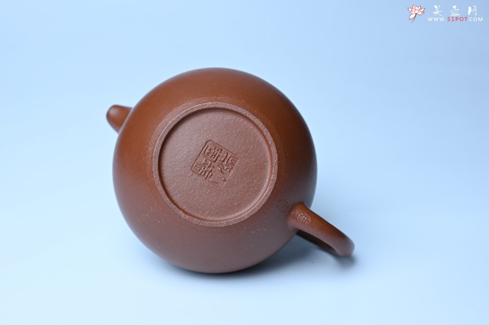 紫砂壶图片：潜力股周小培老师 油润降坡泥全手工茄瓜壶 - 宜兴紫砂壶网