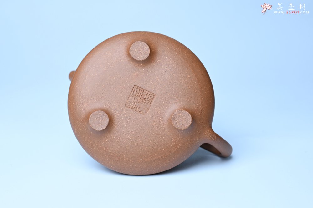 紫砂壶图片：油润五彩段泥 全手工薄胎子冶石瓢 难度大 骨肉匀挺 文气装饰罗汉图 - 宜兴紫砂壶网