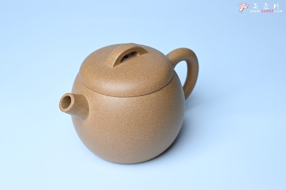 紫砂壶图片：美壶特惠 特好老黄段泥精致大炮巨轮壶 茶人醉爱 - 宜兴紫砂壶网