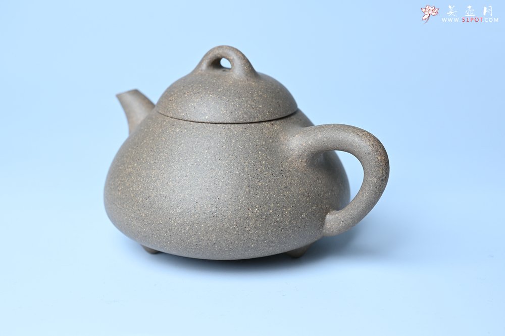 紫砂壶图片：美壶特惠 特好松花段泥精工乳瓢茶壶 茶人醉爱 - 宜兴紫砂壶网