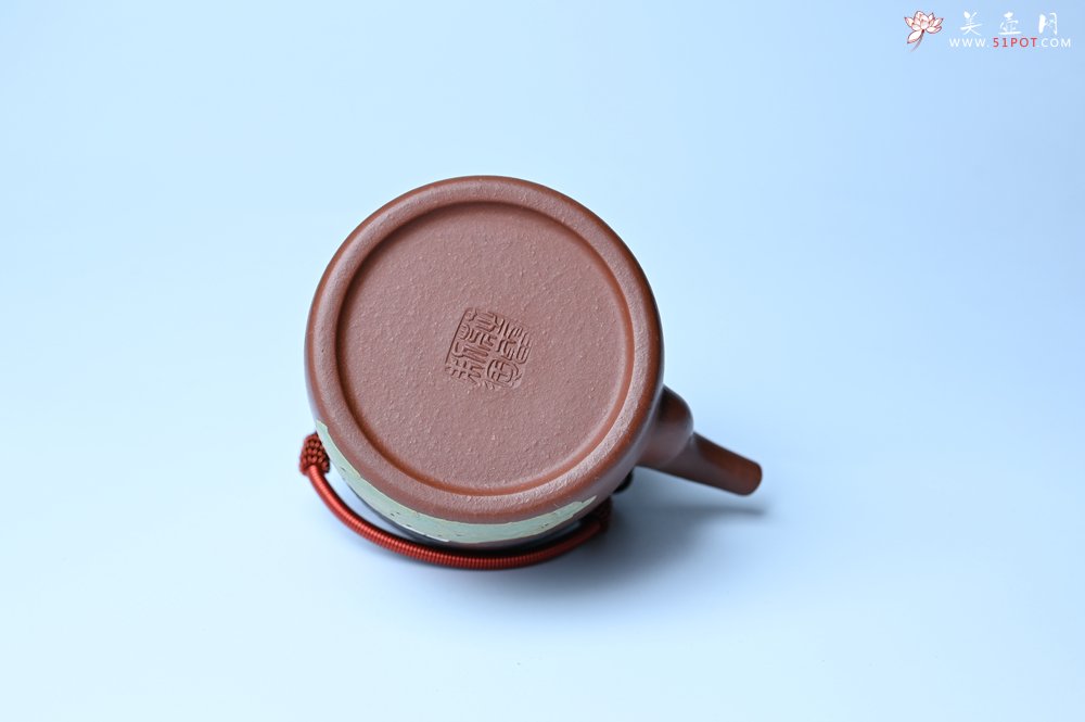 紫砂壶图片：美壶特惠 特好红皮龙精工洋桶壶 茶人醉爱 - 宜兴紫砂壶网