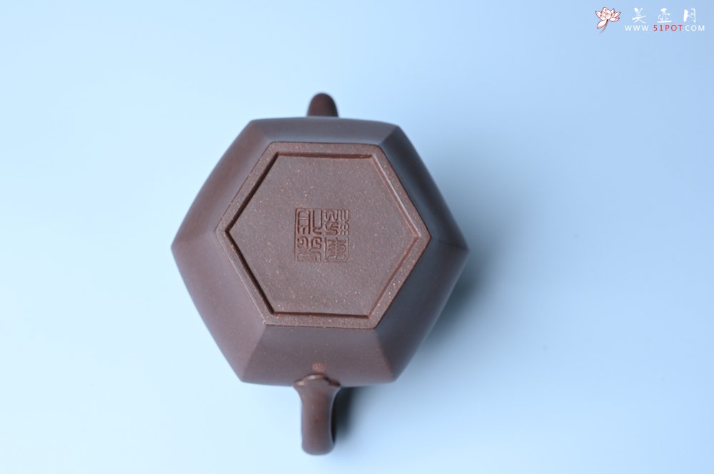 紫砂壶图片：摹古时大彬 优质调砂老紫泥全手工镶片僧帽壶 难度大 古韵悠悠 愈养迷人 - 宜兴紫砂壶网