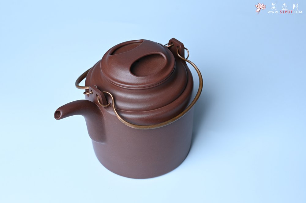 紫砂壶图片：实力派工艺师吕旭莹全手工演绎洋桶壶 大品难度大 资深壶友看过来 - 宜兴紫砂壶网