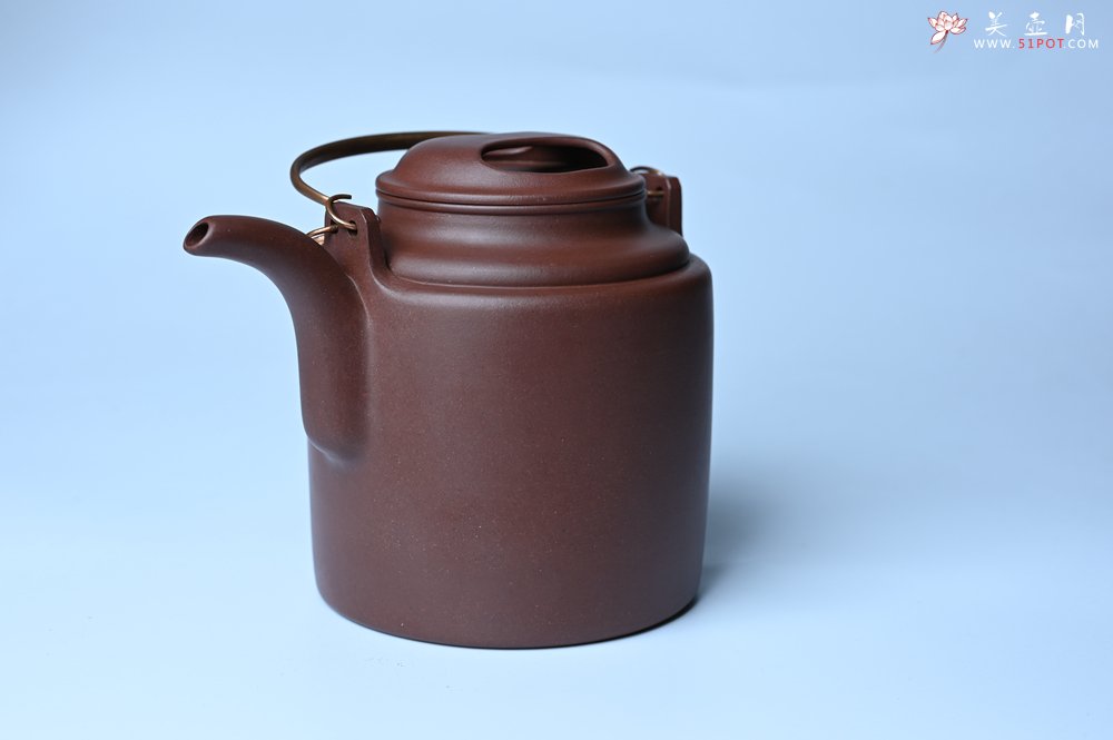 紫砂壶图片：实力派工艺师吕旭莹全手工演绎洋桶壶 大品难度大 资深壶友看过来 - 宜兴紫砂壶网