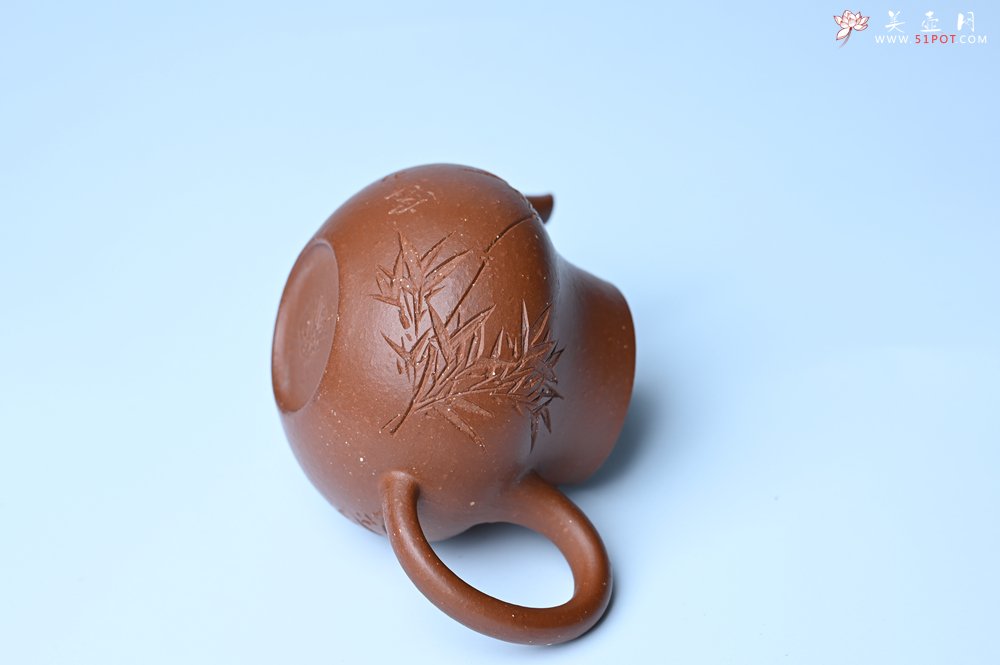 紫砂壶图片：美壶特惠 特好朱泥居不可无竹梨形壶 茶人醉爱 - 宜兴紫砂壶网