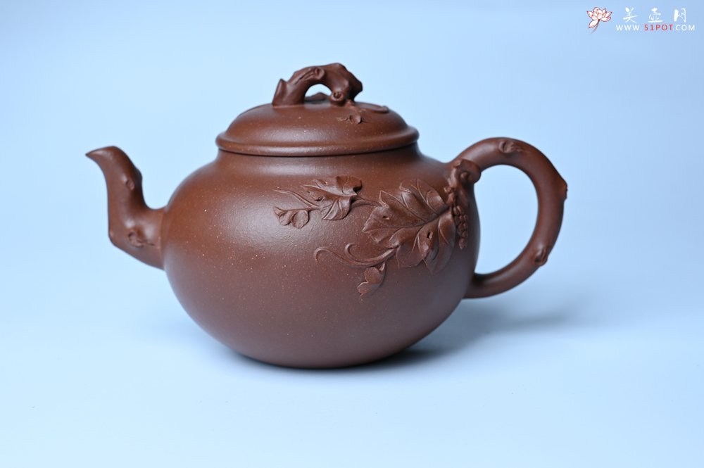 紫砂壶图片：美壶特惠 精品多子多福紫砂壶 帖叶生动细腻 送礼佳品 - 宜兴紫砂壶网
