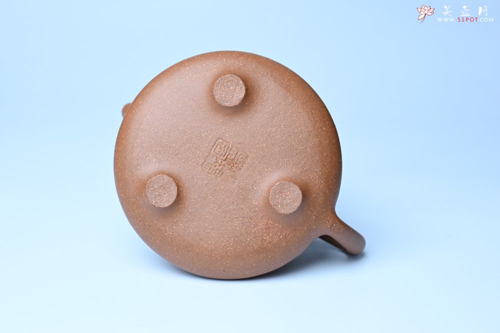 紫砂壶图片：油润五彩段泥 全手工薄胎子冶石瓢 难度大 骨肉匀挺 文气装饰罗汉图 无为 - 宜兴紫砂壶网