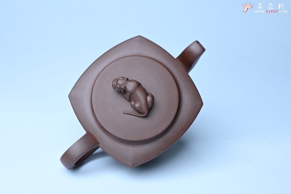 紫砂壶图片：美壶年底特惠 精工卧虎藏龙壶 难度大 茶人醉爱 - 宜兴紫砂壶网